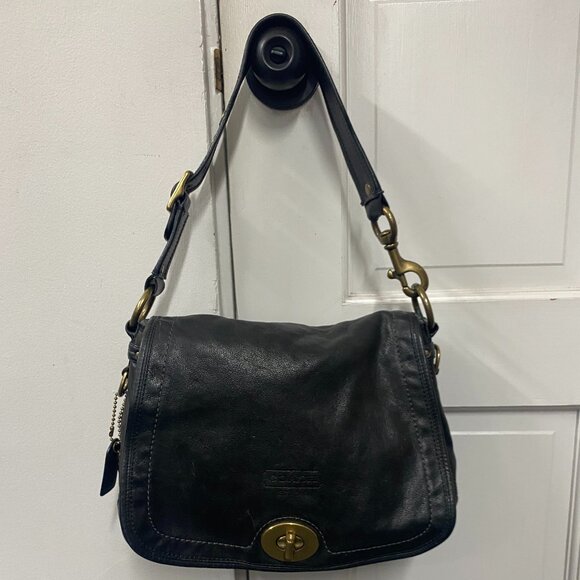Vintage Coach Saddle Legacy Women's  Shoulder Bag - Black D0769-11134. - Picture 1 of 13